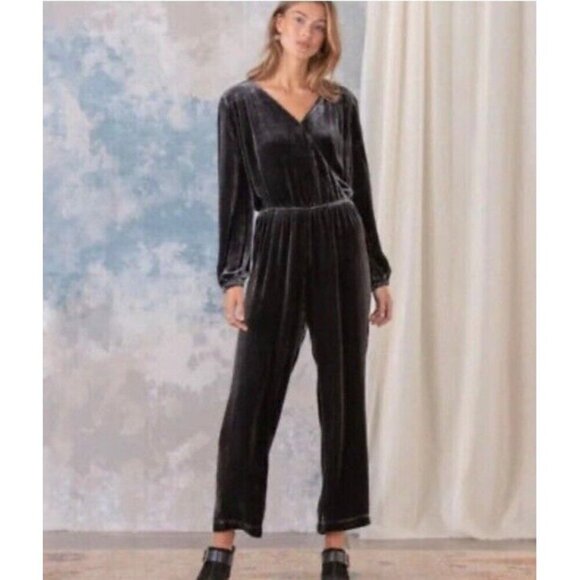 Sundance Aviana Wrap Velvet Jumpsuit Smoke Gray Rayon Silk Long Sleeve Sz XXL